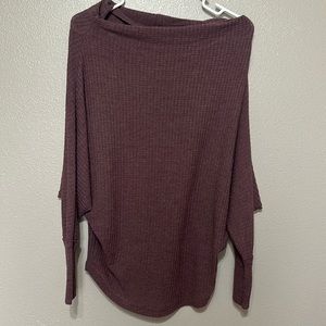 Plum waffle fabric top. 3/4 sleeve